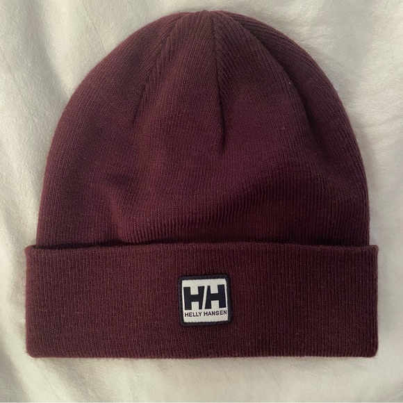 Helly Hansen Accessories - 🛍️ 3 for 21$ - Helly Hansen Beanie Rib Logo